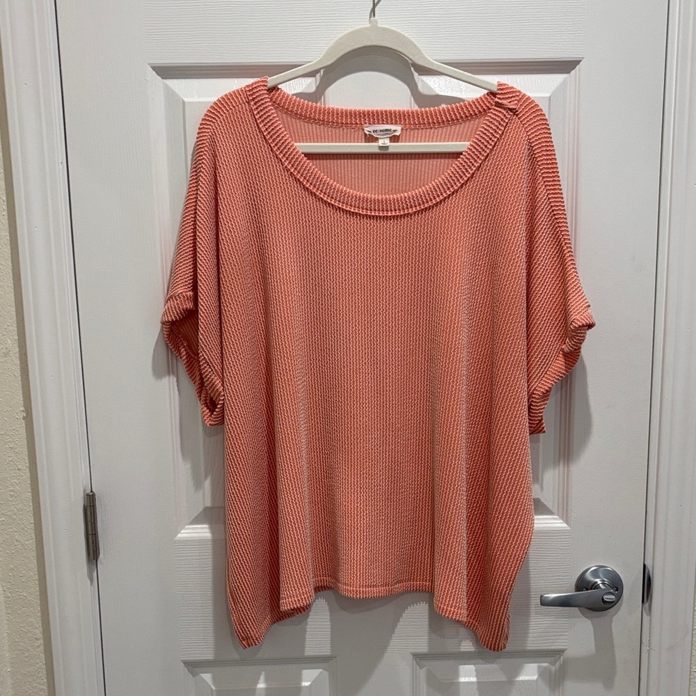 Eesome Peach Short Sleeve Top